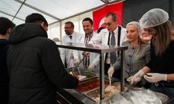 Etimesgut’ta Ramazan sofraları dayanışma için kuruldu