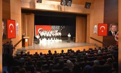 İmam Hatip Ortaokulu'nda İstiklal Marşı Arapça okundu!