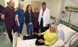 Kalbi 3 saat durdurularak, aort damarı değiştirildi