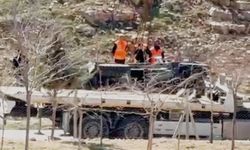 Mardin’de zırhlı polis aracı devrildi: 3 yaralı