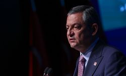 Özgür Özel: AK Parti iktidarının Trump safında durmasını kabul etmiyoruz