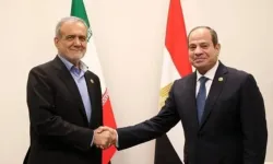 Pezeşkiyan ile görüşen Mısır Cumhurbaşkanı Sisi’den İslam ülkelerine çağrısı