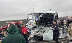 Başakşehir'de zincirleme kaza: 1 polis şehit oldu, 16 yaralı