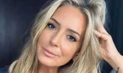 Saba Tümer, gençlik fotoğrafıyla büyüledi!