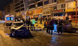 Tunceli’de iki otomobil kafa kafaya çarpıştı: 4 yaralı