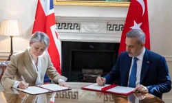 Türkiye ile İngiltere arasında stratejik ortaklık çerçeve belgesi imzalandı