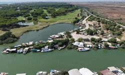 Antalya'da nehir kıyısındaki konteynerlar yıkılacak