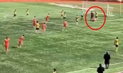 Amatör maçta rakibinin burnunu kıran futbolcu kadro dışı bırakıldı!
