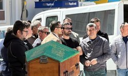 Apartmanın 5'inci katından düşen 11 yaşındaki çocuk yaşamını yitirdi