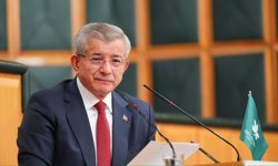 Ahmet Davutoğlu'ndan Erdoğan'a KHK’lı ailelere ilişkin çağrı