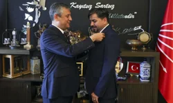 Arif Kocabıyık, İYİ Parti'den CHP'ye geçti