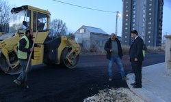 Kahramankazan’da okul çevrelerine güvenli flaşım için asfalt hamlesi