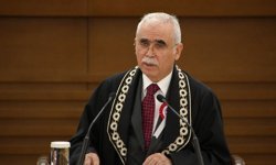 AYM Başkanı Özkaya’dan hakim ve savcılara “kul hakkı” uyarısı: İbadetle affolmaz!