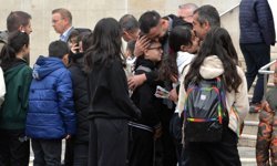 Saldırının yaşandığı okulun öğrencileri, başka bir okulda ders başı yaptı!