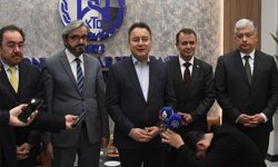 Ali Babacan: 'Pek çok ürünü ithal eden bir ülke haline geldik!'