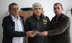 İçinde 600 bin liralık altın ve bir miktar para olan çanta sahibine ulaştırıldı