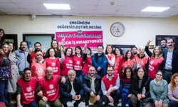 Sendika çalışanlarından sendikal eylem: Eğitim-Sen’de çalışan işçiler, iş bıraktı