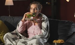 Gece yemek yiyenler dikkat: Risk düşündüğünüzden daha büyük