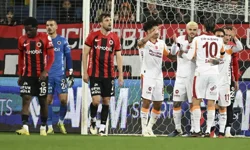 Galatasaray yarı final için sahada: İşte muhtemel 11'ler