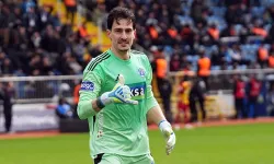 Kasımpaşa kalecisi Gianniotis, Kayserispor karşılaşmasında kaleden kaleye gol attı