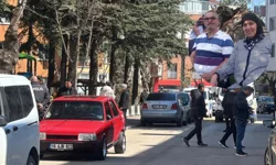 'Halı çırpma' kavgasında kan aktı: Yaşlı çift öldürüldü