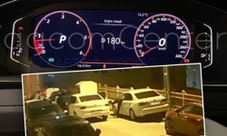 Lüks otomobillerden 'hayalet ekran' çalan 2 kişi tutuklandı