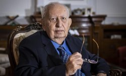 Siyasilerden eski TBMM Başkanı Cindoruk için taziye mesajları