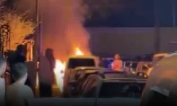 Kayınvalidesinin evi önünde aracını yakıp, havaya ateş açtı, gözaltına alındı