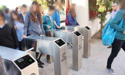 İstanbul'da okullarda velilerden turnike için para istediler