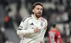 Orkun Kökçü, Beşiktaş'ı sırtlıyor
