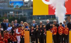 Osman Aşkın Bak'ın 'Galatasaray' sözlerine Fenerbahçe taraftarından tepki