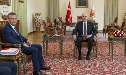 Kurtulmuş ziyareti 2 saat sürdü; Özgür Özel’den ‘Sine-i millet’ açıklaması