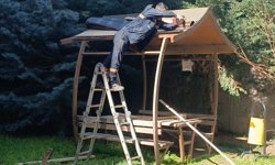 Pursaklar’da parklar yenileniyor: Bank ve çardaklar bakımdan geçiyor