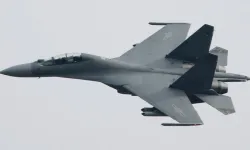 Rus savaş uçağı Kırım’da düştü