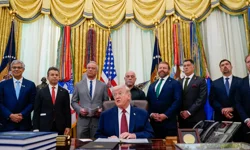 Trump: İran bize şantaj yapamaz!