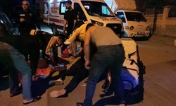 Üniversite öğrencisi, evinin önünde sırtından bıçaklandı