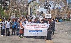 Ankara’da veliler MEB önünde eylem yaptı: ‘Yusuf Tekin istifa!'