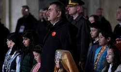 23 Nisan kutlanıyor: Erdoğan katılmadı, Yusuf Tekin çocuklarla Anıtkabir’e gitti