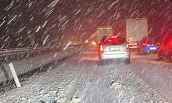 Afyonkarahisar'da 2 ilçede eğitime kar engeli