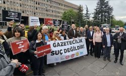 Ankara’da gazeteciler tutuklu meslektaşları Alican Uludağ için eylem yaptı