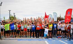 Ankara Yarı Maratonu’na 81 ilden yoğun katılım oldu
