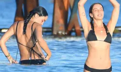 Aybüke Albere’den yatak odasında cesur pozlar!