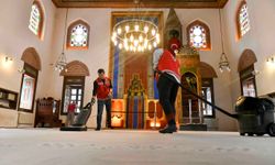 ABB’den ibadethane ve evlerde bayram temizliği