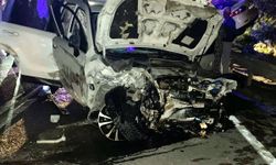 Burdur'da 4 aracın karıştığı zincirleme kaza: 3 ölü, 6 yaralı