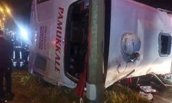 Balıkesir'de yolcu otobüsü devrildi; 3 ölü, 30 yaralı
