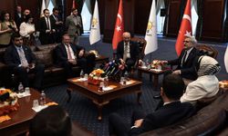 Kemal Kılıçdaroğlu’nun heyeti ilk bayramlaşmayı AK Parti ile yaptı