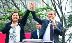 Özgür Özel'in Burcu Köksal'a attığı mesaj gündem oldu: 2 sene sonra görüşürüz!