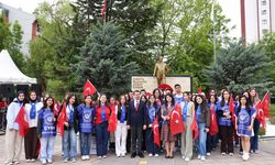 Çankaya’da 19 Mayıs töreni: Umutsuz olmaya hiçbir zaman hakkımız yok