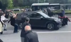 CHP Genel Merkezi önünde bekleyenleri ezen aracın plakası sahte çıktı