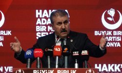 Destici'den CHP'ye sert eleştiri: Onca yolsuzluğa rağmen pişkin pişkin geziyorlar!